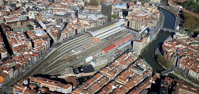 Socios AEP entre los equipos finalistas para definir el futuro urbanístico de Abando